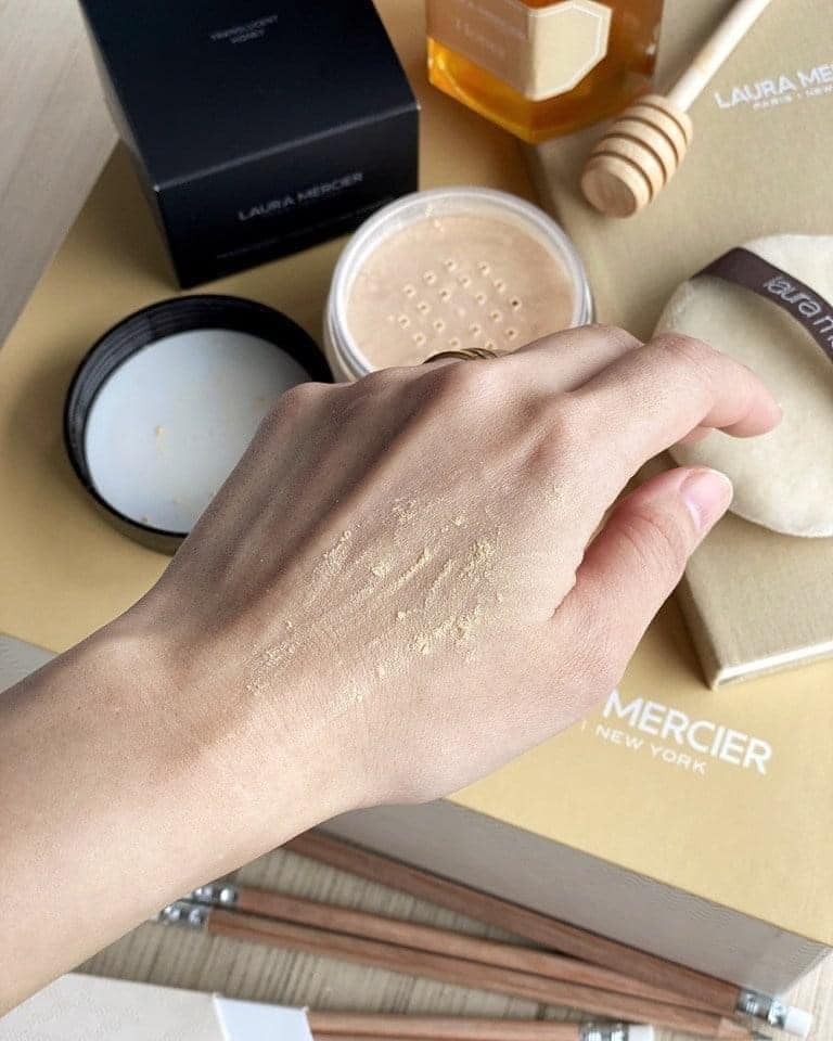 Phấn Phủ Bột Laura Mercier Loose Setting Powder