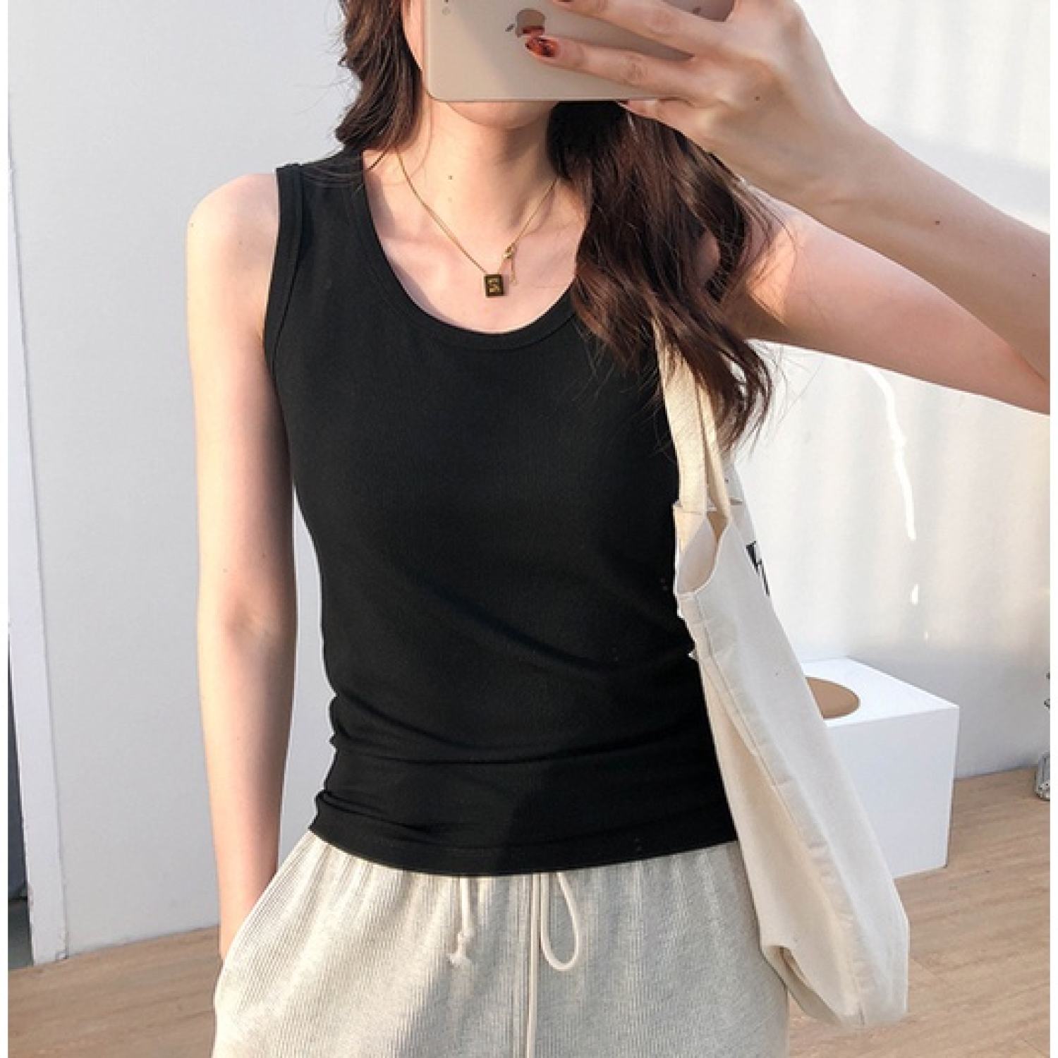 Áo thun ba lỗ tank top nữ trơn vải cotton 100% cao cấp - HappyTee