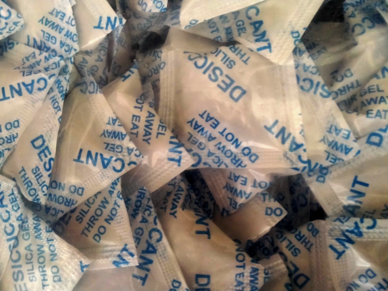 100 gói hút ẩm 5gr dùng cho thực phẩm