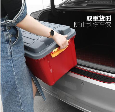 Miếng dán chống trầy xước cốp xe logo Sport