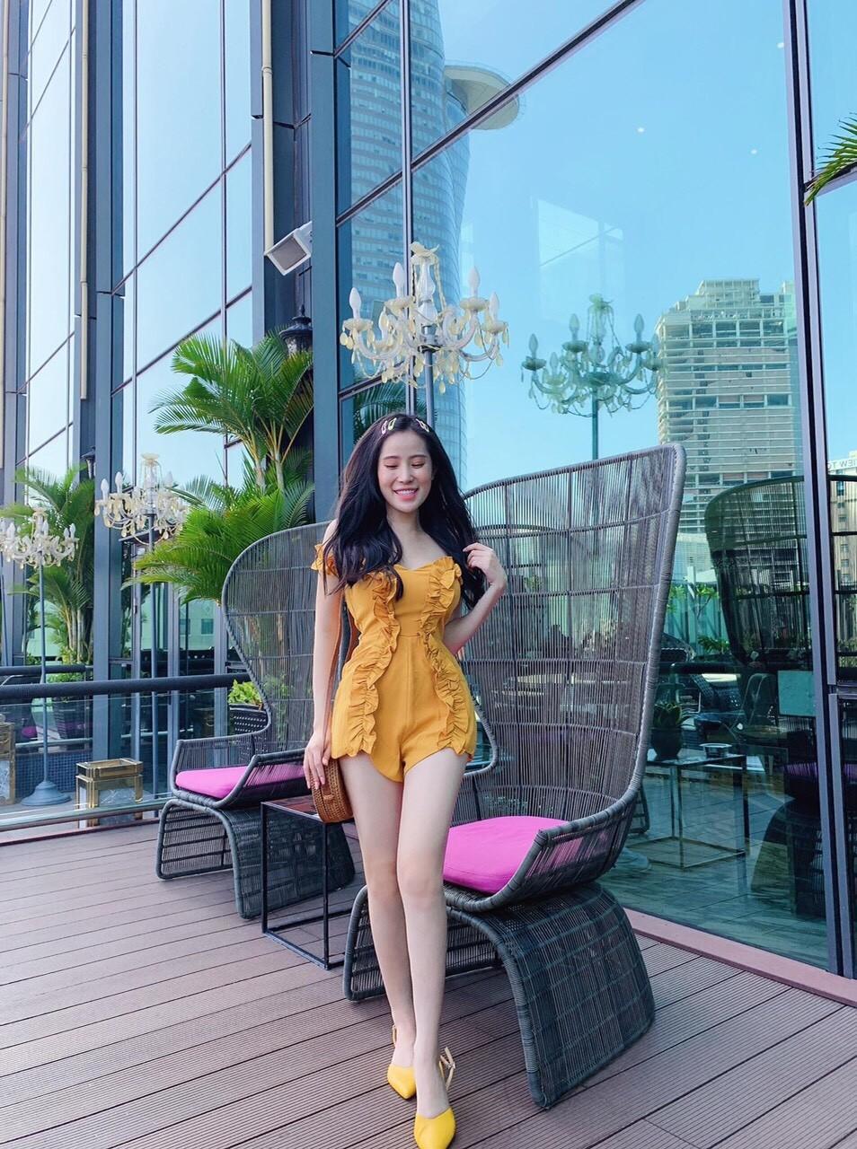 Jum voan rớt vai phối bèo hai bên duyên dáng tts5043