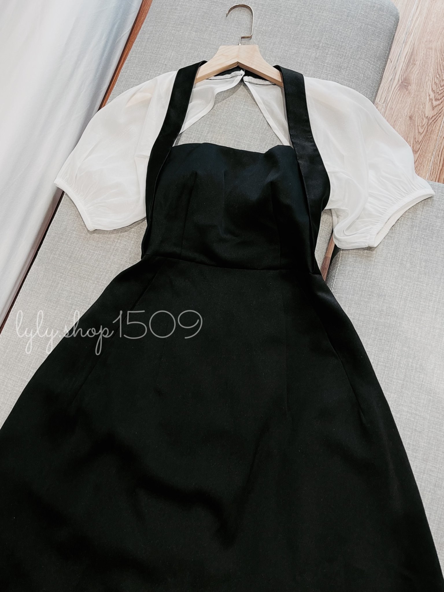 ĐẦM LULI PHỐI TAY VOAN CỔ TRẮNG CUTOUT LƯNG