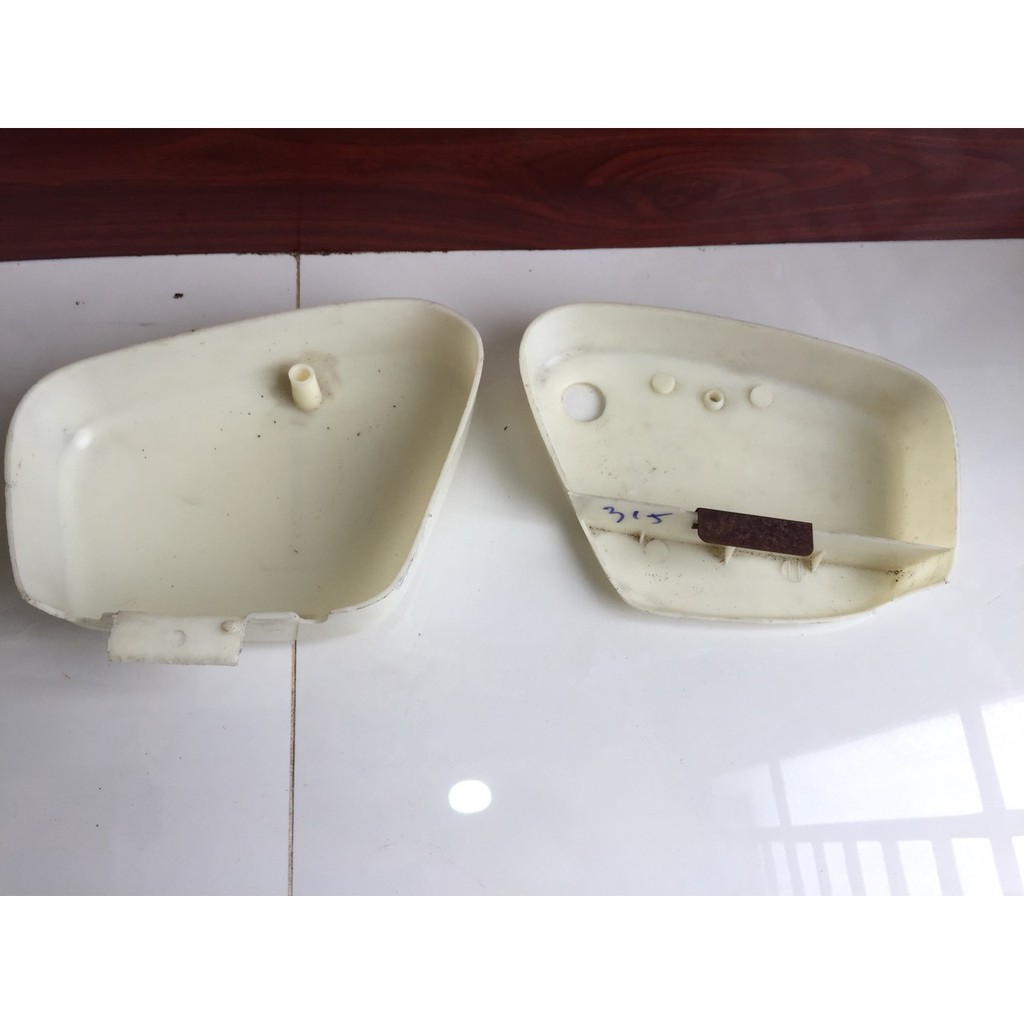 cặp nắp cốp hai bên honda cub 78-trắng