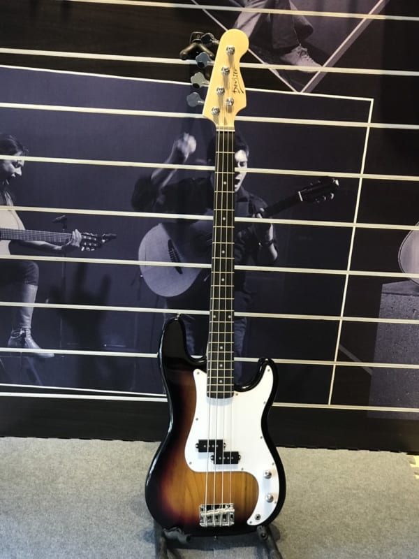 Đàn guitar bass 4 dây chất lượng tốt