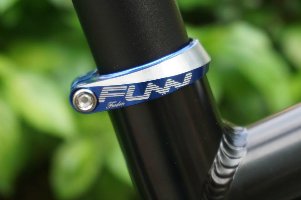 KHÓA CỐT YÊN XE ĐẠP FUNN CHO CỐT YÊN SIZE 31.6