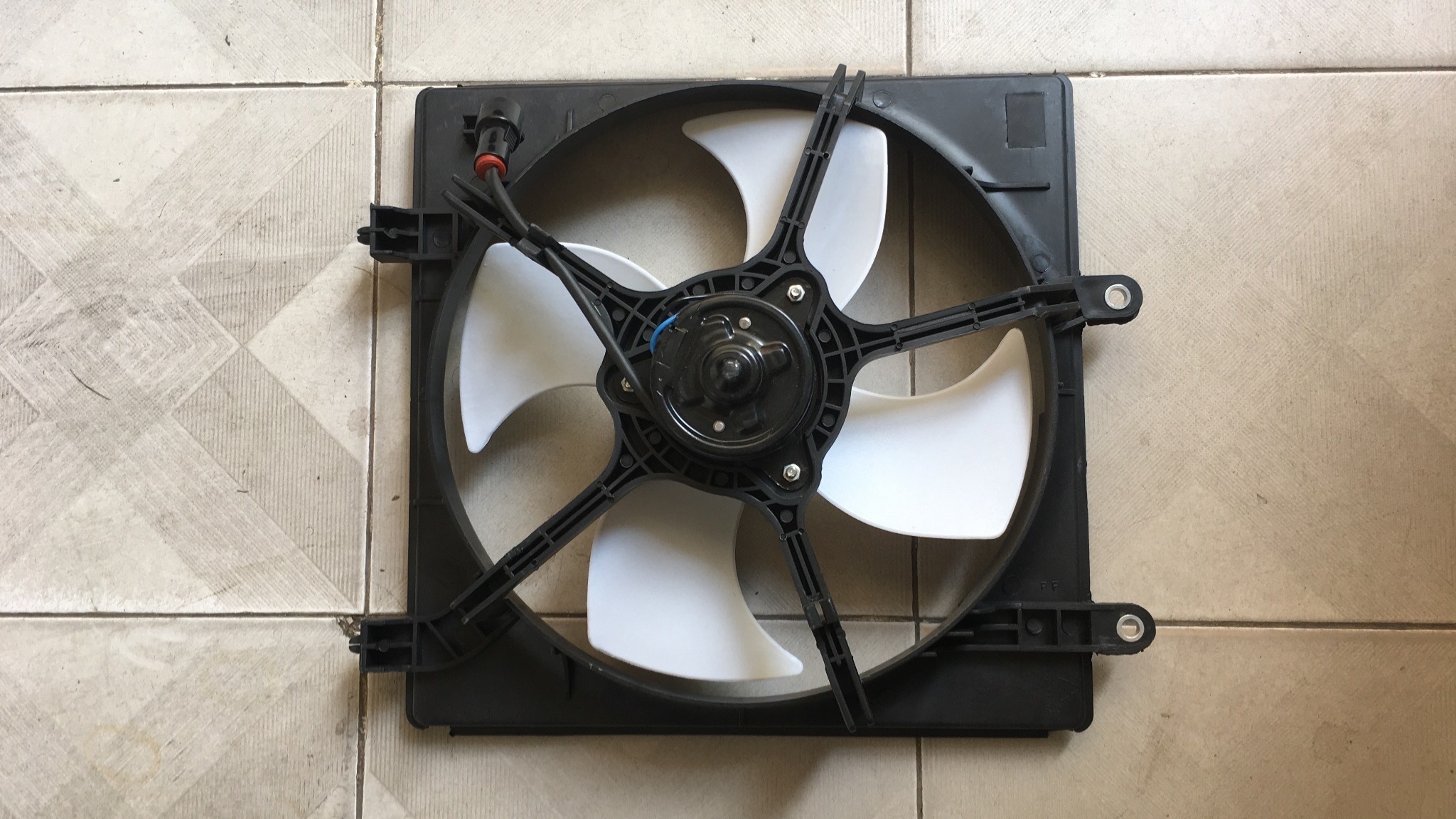 Quạt dàn nóng Dongben X30