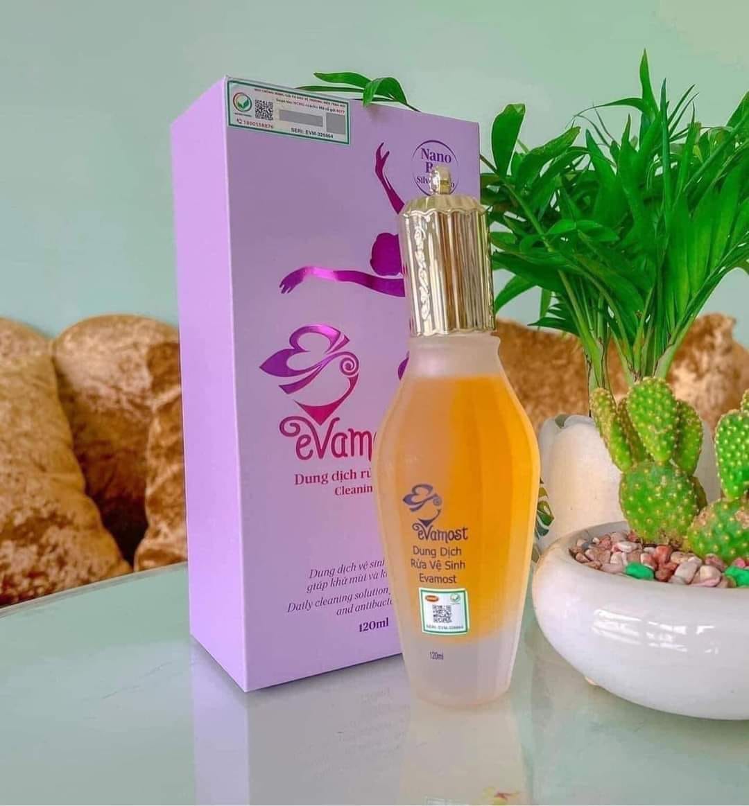 Evamost Dung Dịch Vệ Sinh Phụ Nữ Chai 120ml
