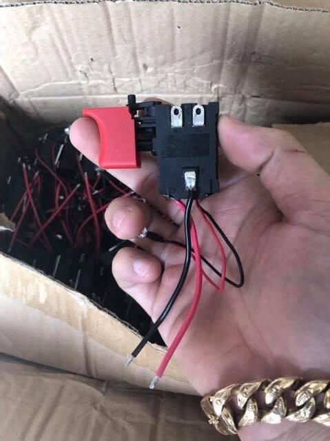[HCM]SL. Cò máy hitachi có than loại xịn tải cao