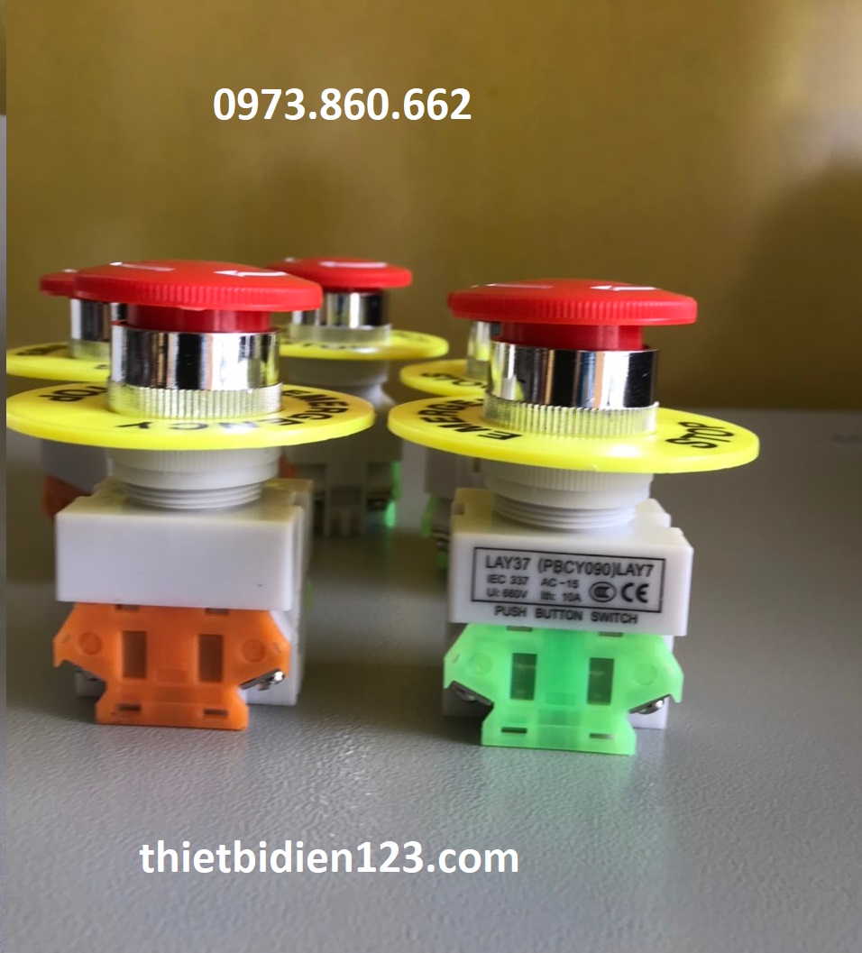 Công tắc nhấn dừng khẩn Emergency Stop phi 22