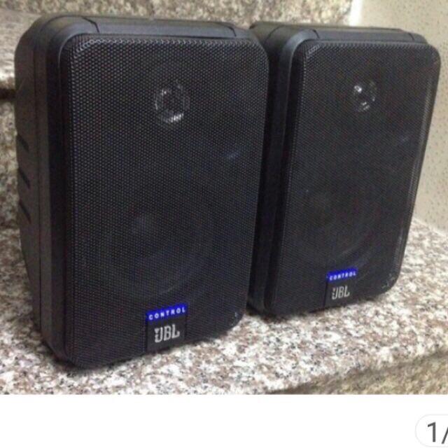 Cặp loa JBL Control treo tường