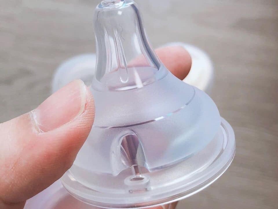 núm thay thế bình sữa Moyuum