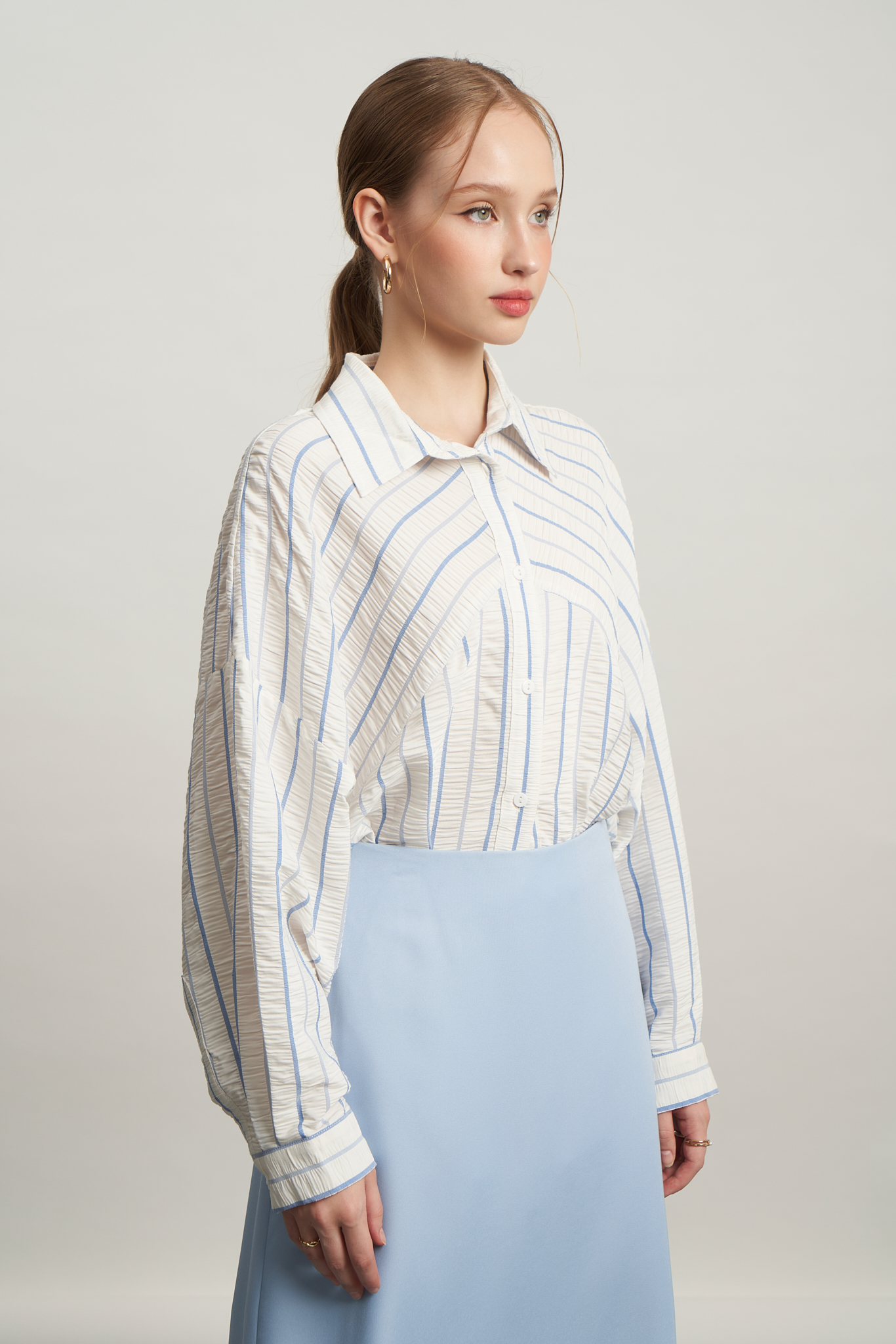 Áo sơ mi nữ KHÂU BY CQ Oversized