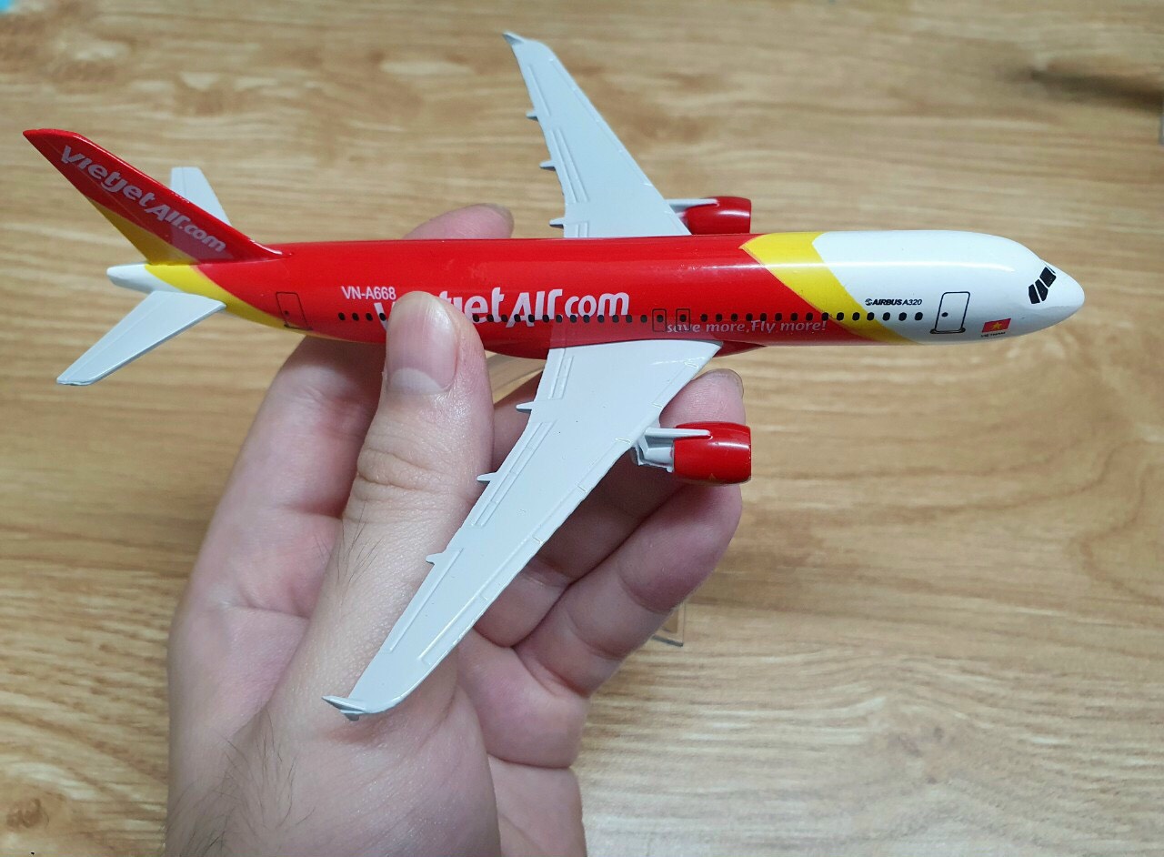 Mô hình máy bay Vietjet air 16cm