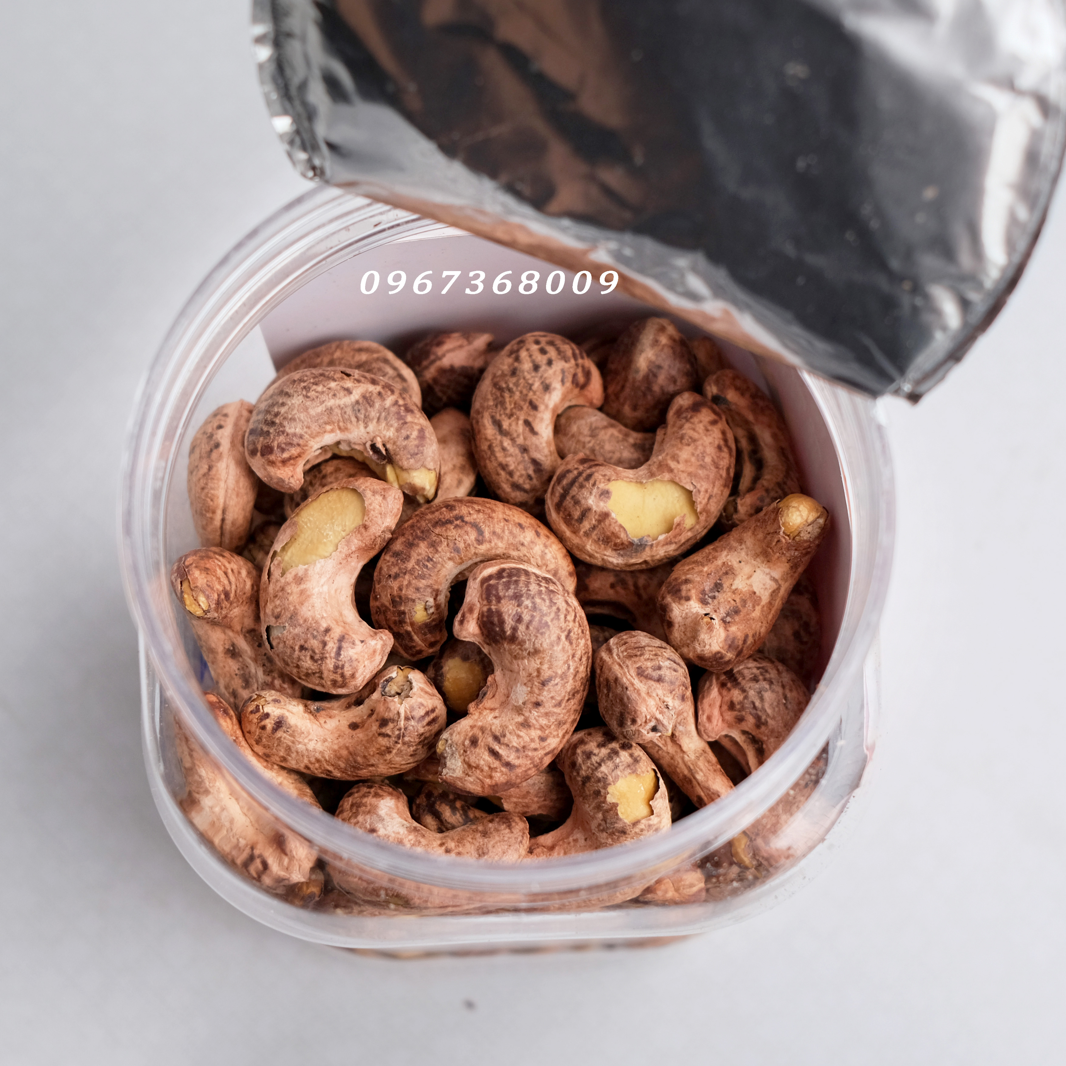 500gr Hạt điều rang muối Bình Phước - Hàng nguyên hạt, vỏ lụa