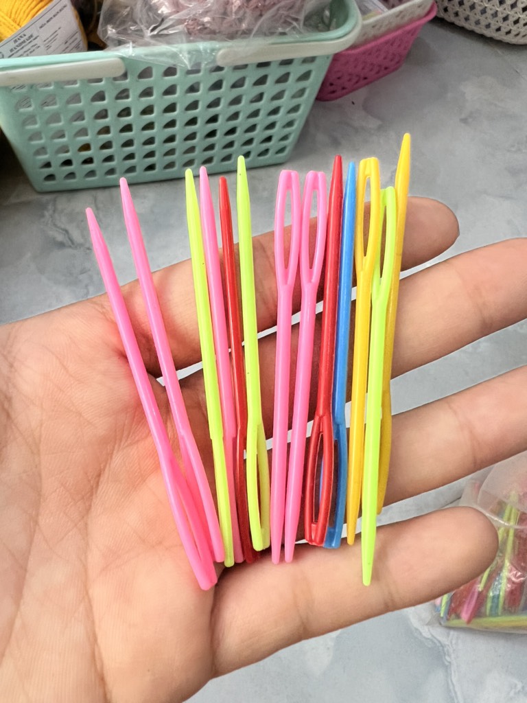 Kim khâu len nhựa 5.5 - 7 - 9 và 15cm