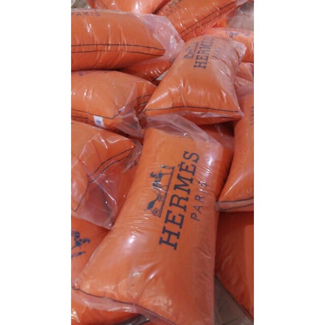 Cặp 2 Gối Hermes Paris Cao Cấp