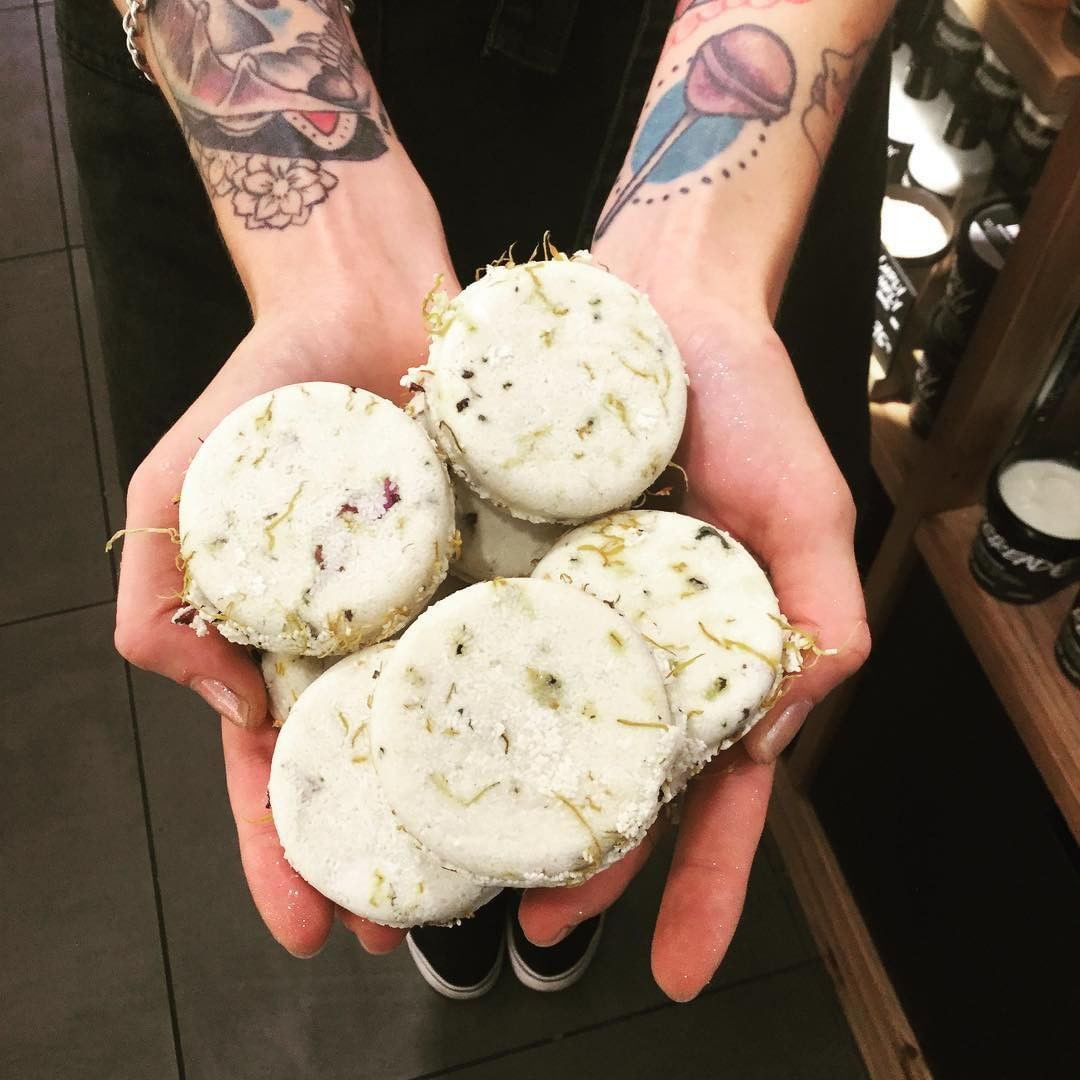 [HCM]Bánh dầu gội Soak And Float shampoo bar