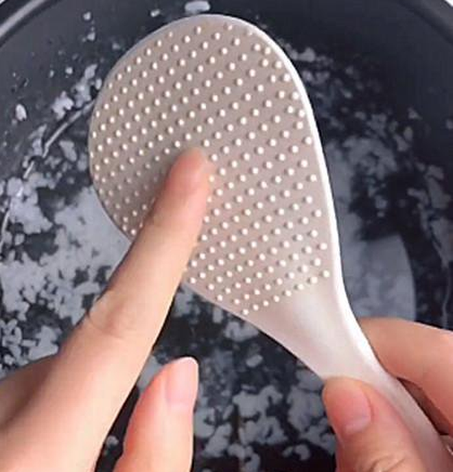 Vá nhựa múc cơm chống dính cao cấp