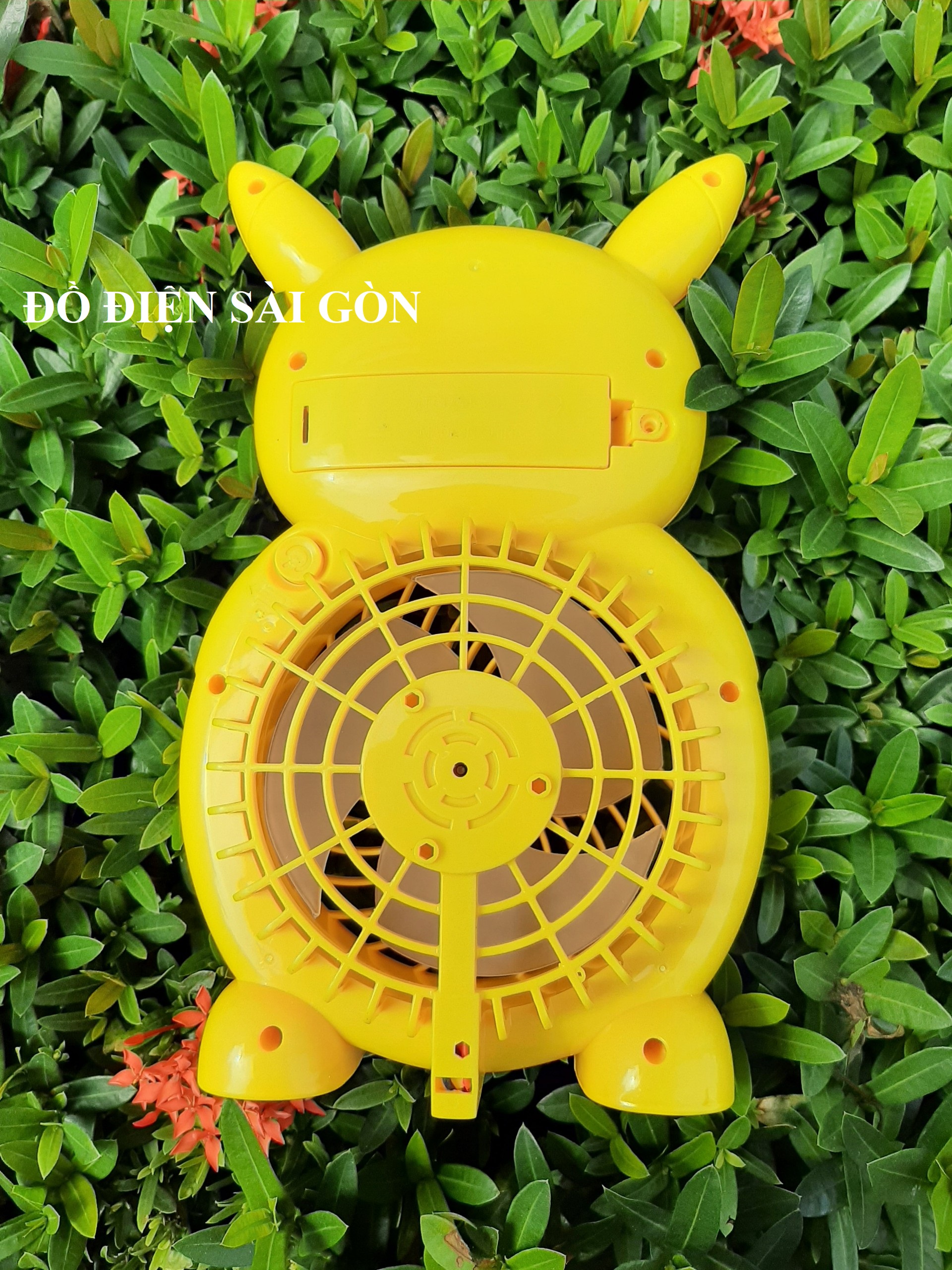 Quạt Bàn Mini Sạc Điện PIKACHU Siêu Mát