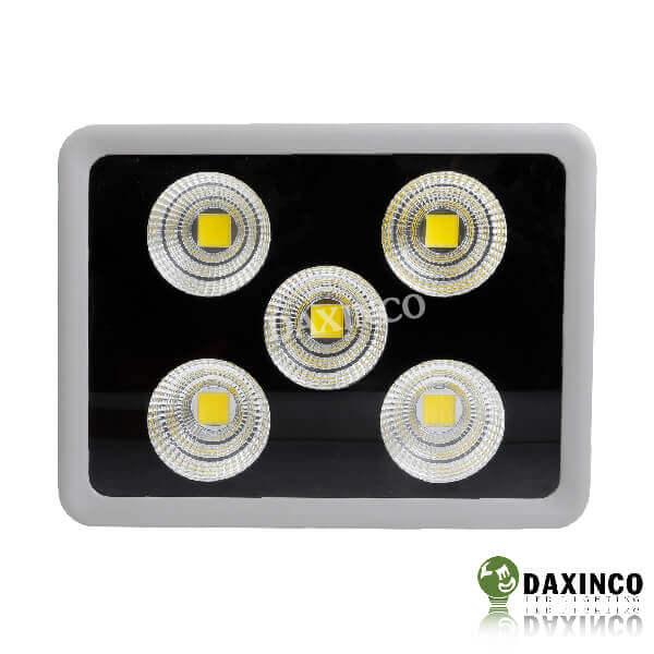 Đèn pha LED 150W Daxinco chiếu xa