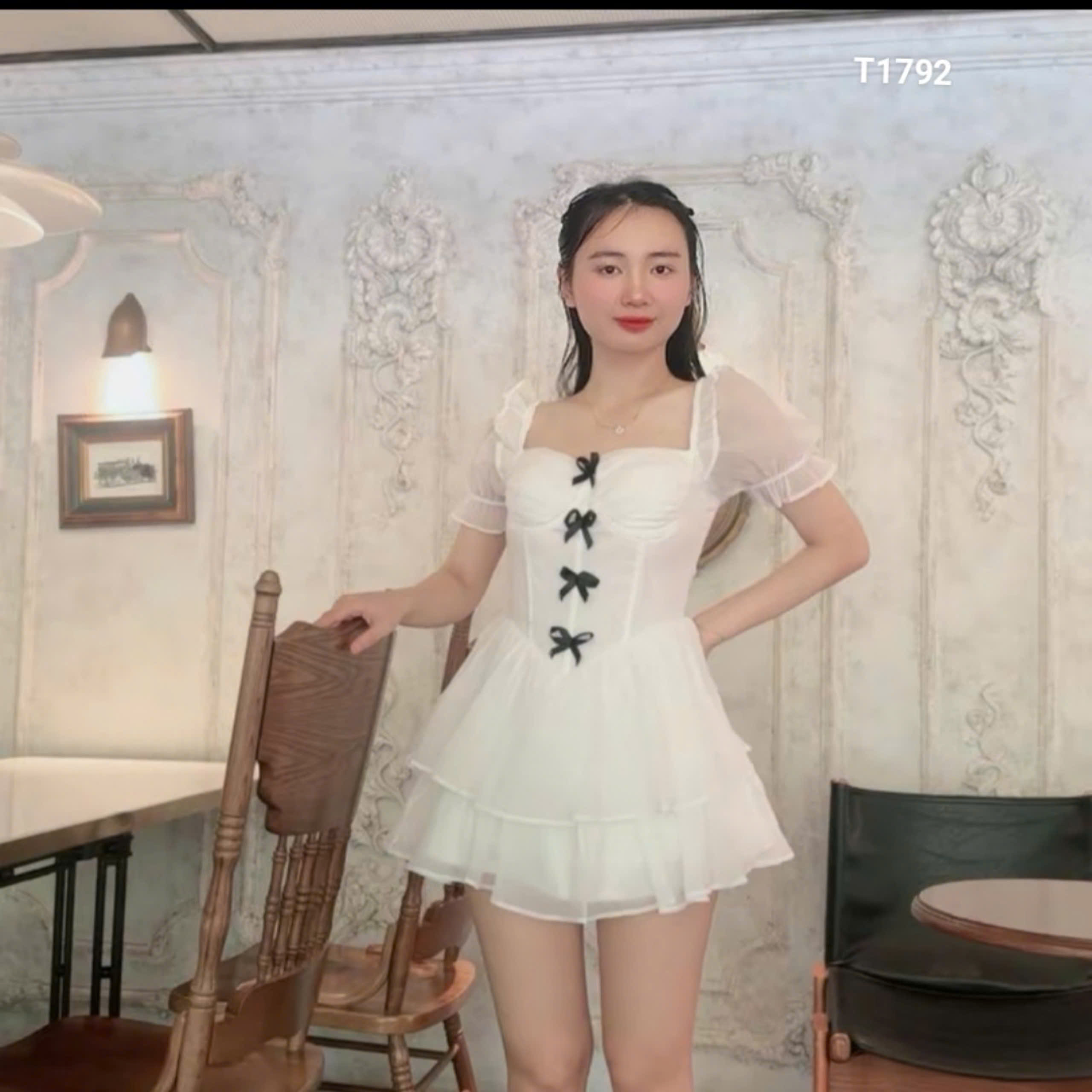Đầm tay phồng kết nơ 2 tầng có mút ngực có lót tơ nến T1792