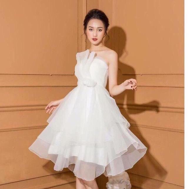 Đầm tầng 3 lớp cúp ngực