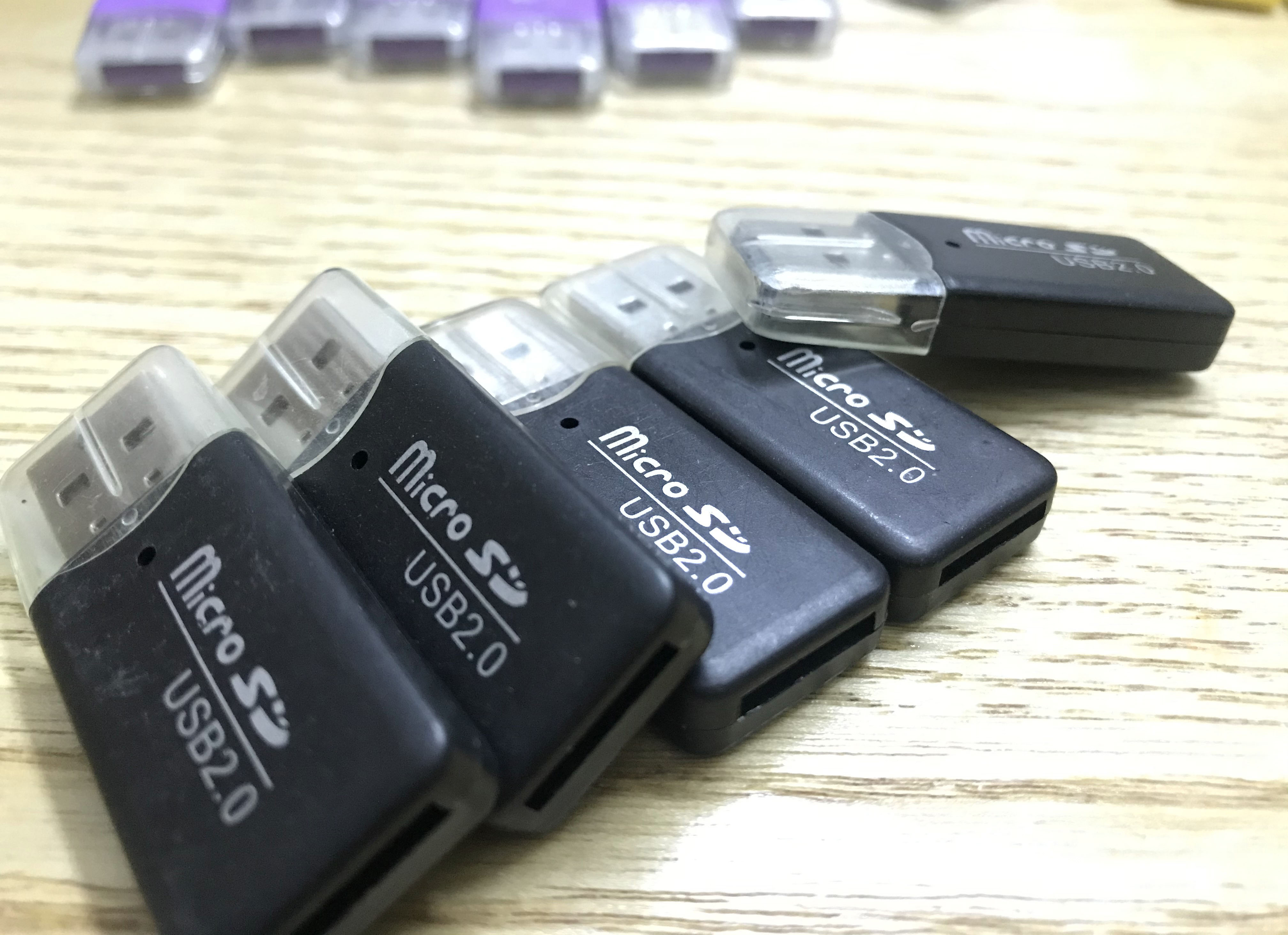 Đầu đọc thẻ nhớ Micro SD Kết nối USB 2.0