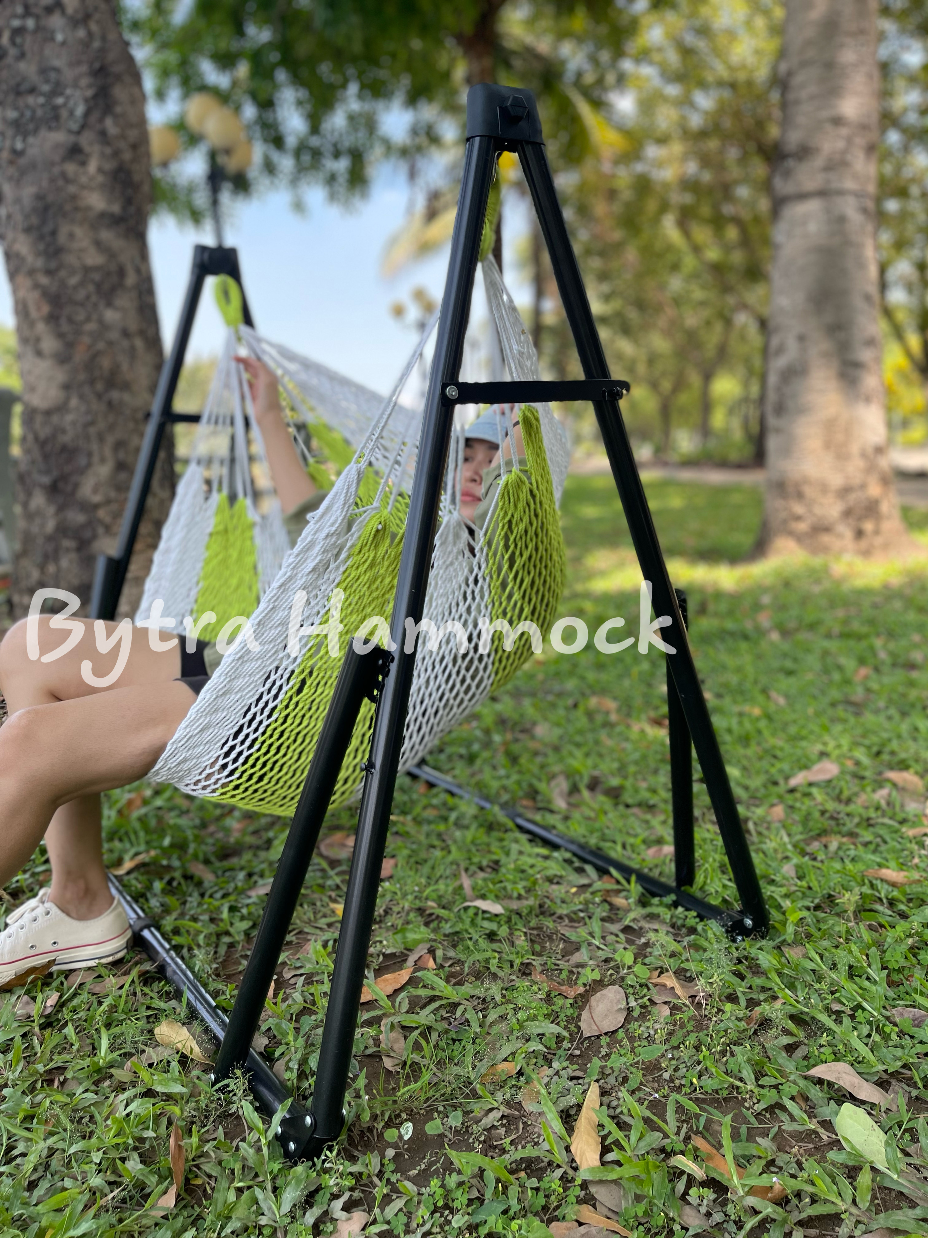 Lưới võng ngồi sợi cotton đan thủ công ( không bao gồm khung võng xếp )