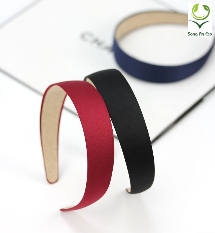 Bờm trơn đơn sắc bản to BN146