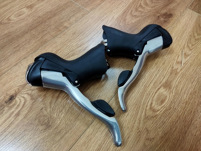 ( Qua Sử Dụng - Used ) Tay Lắc Shimano Tiagra 4600 2x10sp