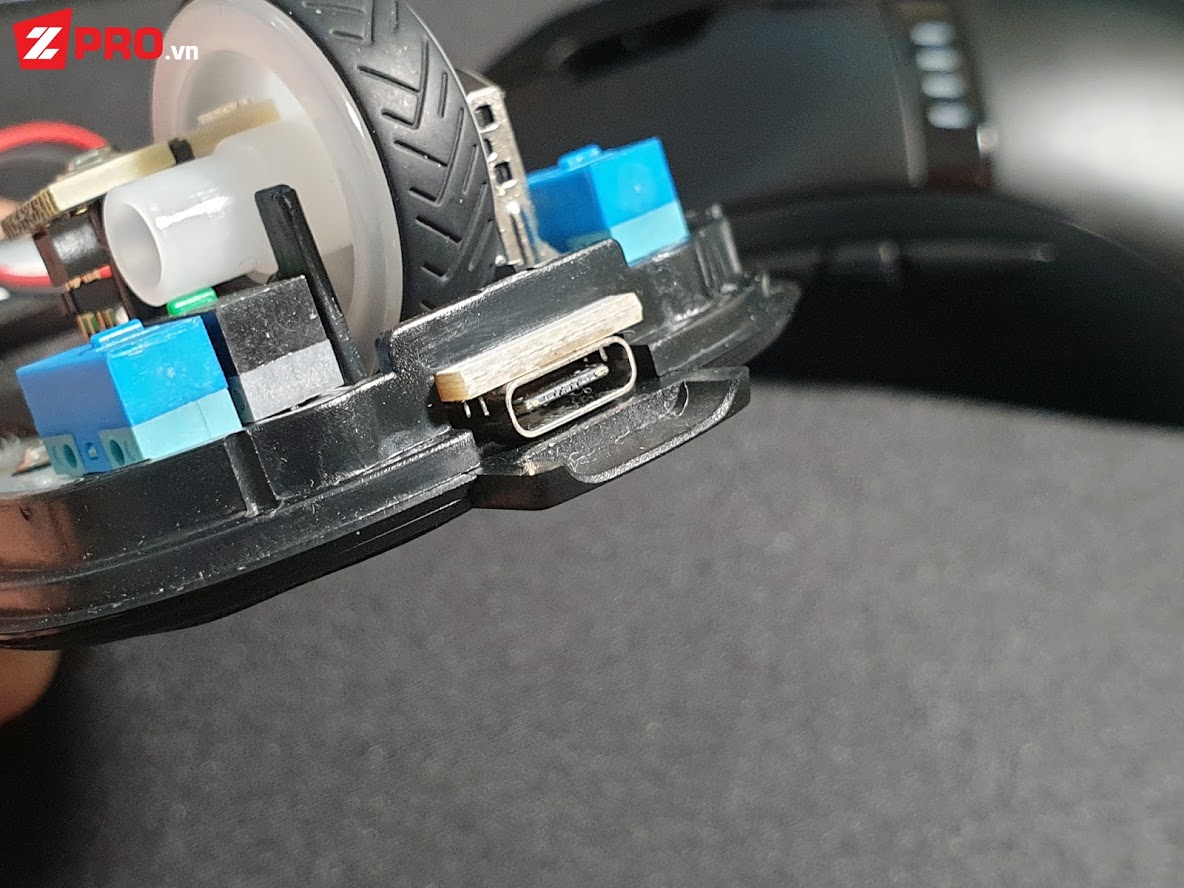 Chuột Gaming Wireless Ajazz i305 Pro - zpro.vn