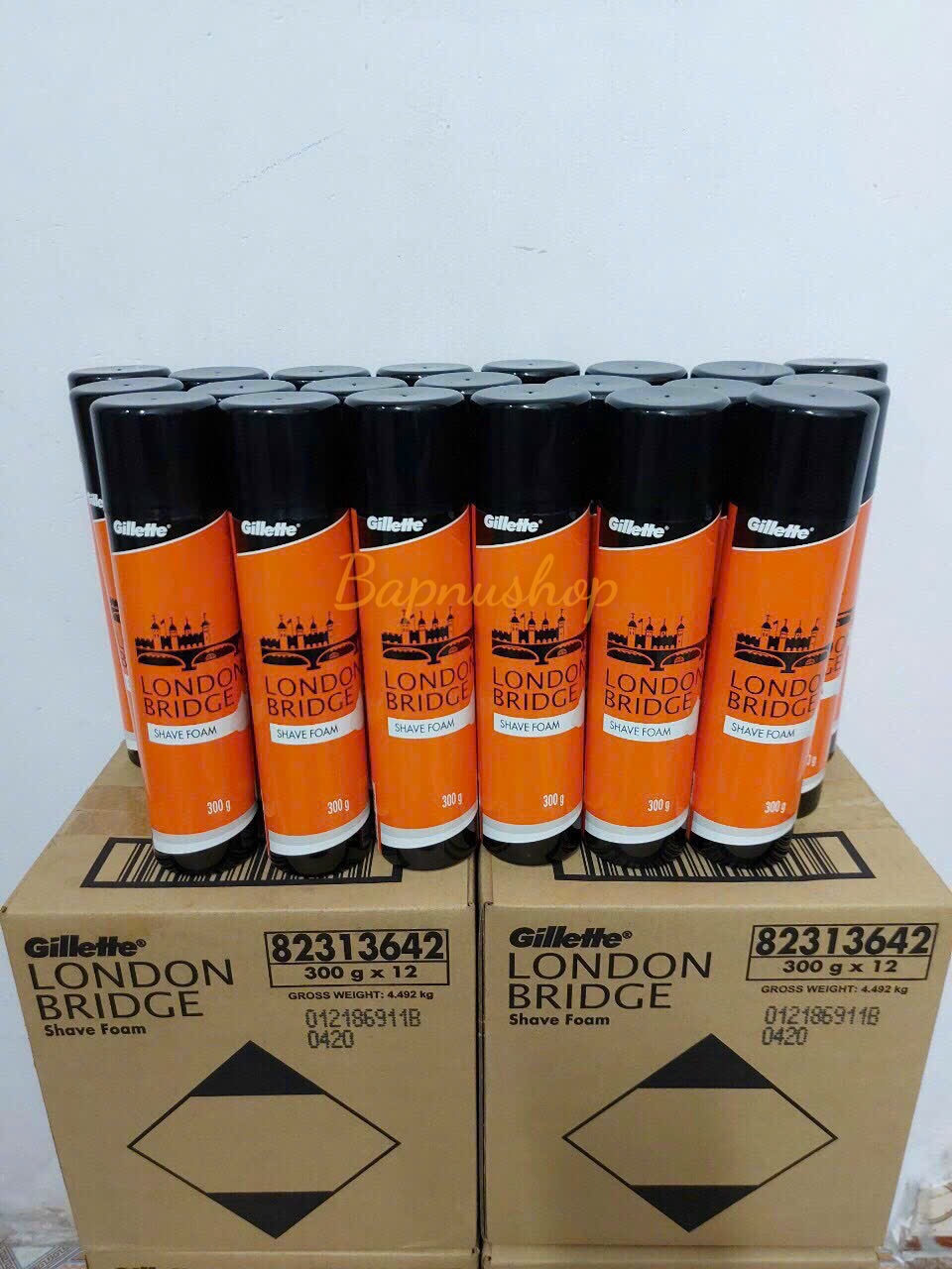 Bọt Cạo Râu Gillette London Bridge 300g ( Hàng Chính Hãng )
