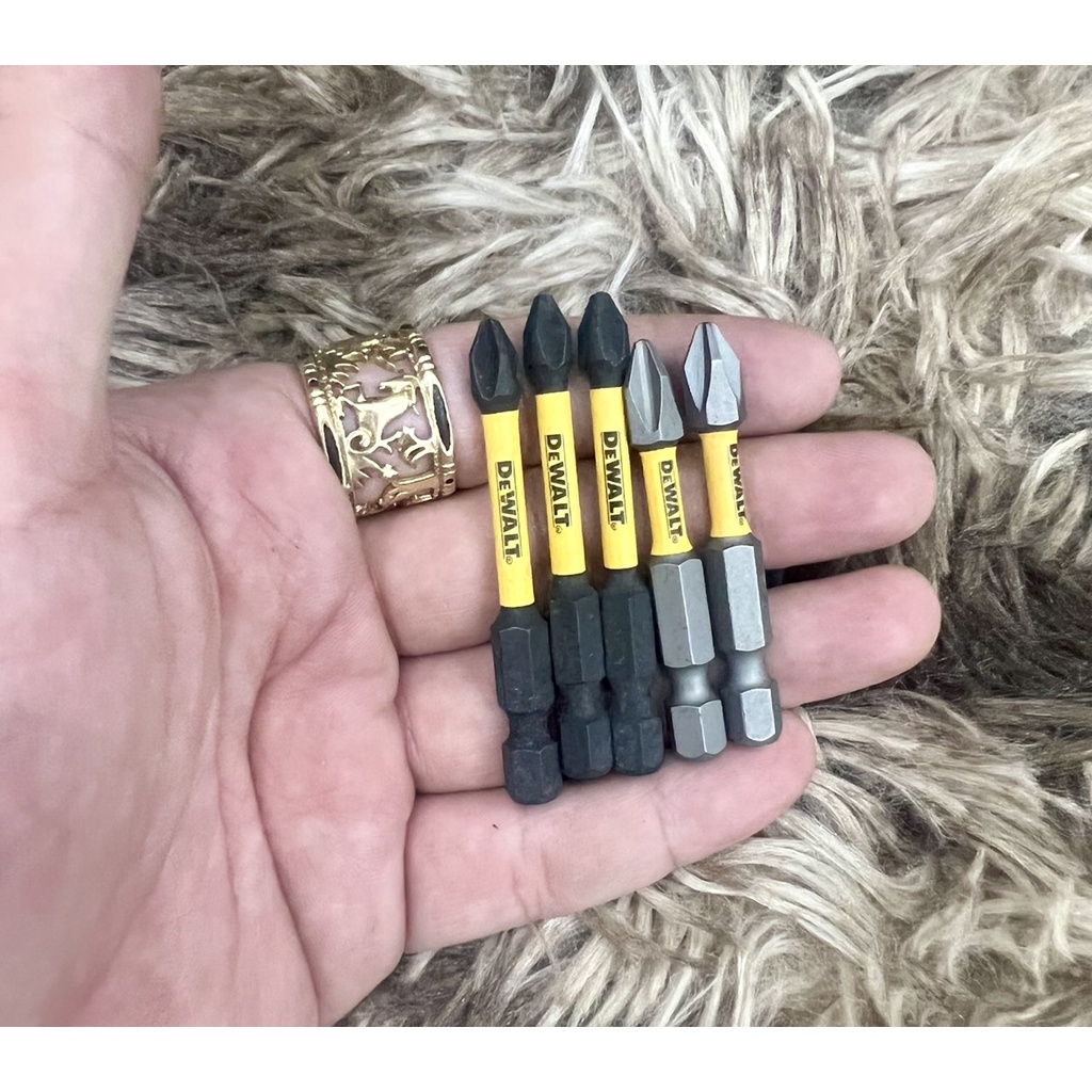 Mũi vít Dewalt ( new 100% ) 5CM PH1-PH2-PH3 có từ.