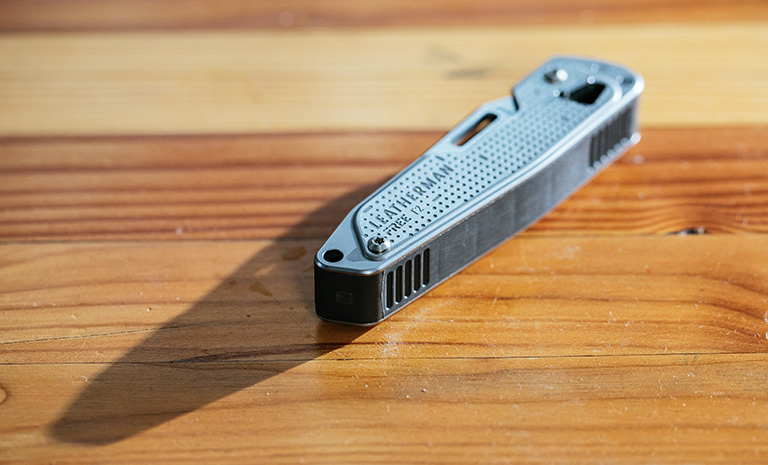 Dụng cụ cầm tay đa năng Leatherman Free T2 (8 tools) [Bảo hành chính hãng 25 năm]