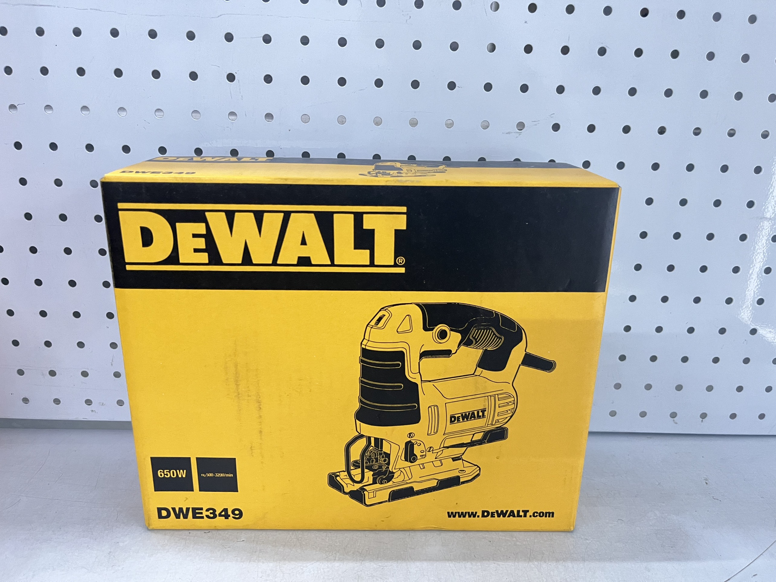 Máy cưa lọng Dewalt DWE349, cs 650W