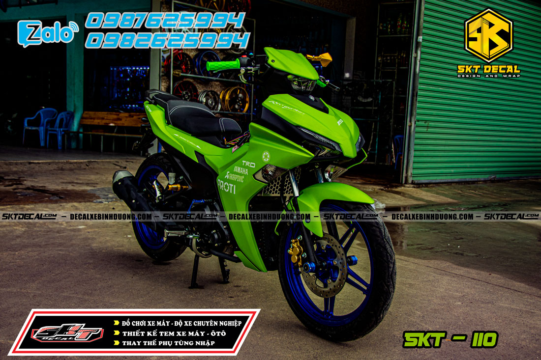 tem trùm exciter 155 xanh lá đơn giản