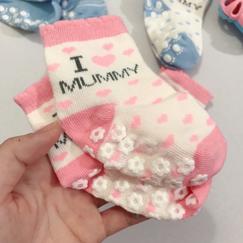 Set 3 Đôi vớ tất chống trượt MOMDAD cho bé (S/M)