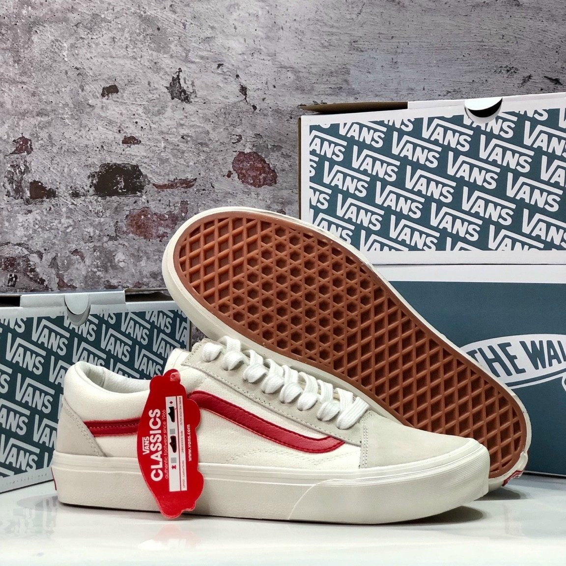 Giày Vans Đen (Trắng, Sọc Xanh Dương, Sọc Xanh Lá, Sọc Đỏ, Trắng Xanh ) Nam Nữ 2022