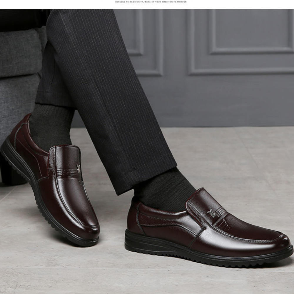 Vigor 2023 Phiên bản Hàn Quốc của xu hướng mới giày công sở đế mềm chống trơn trượt cho người trung niên và người cao tuổi giày nam bình thường giày thoải mái giày da bệt thoả