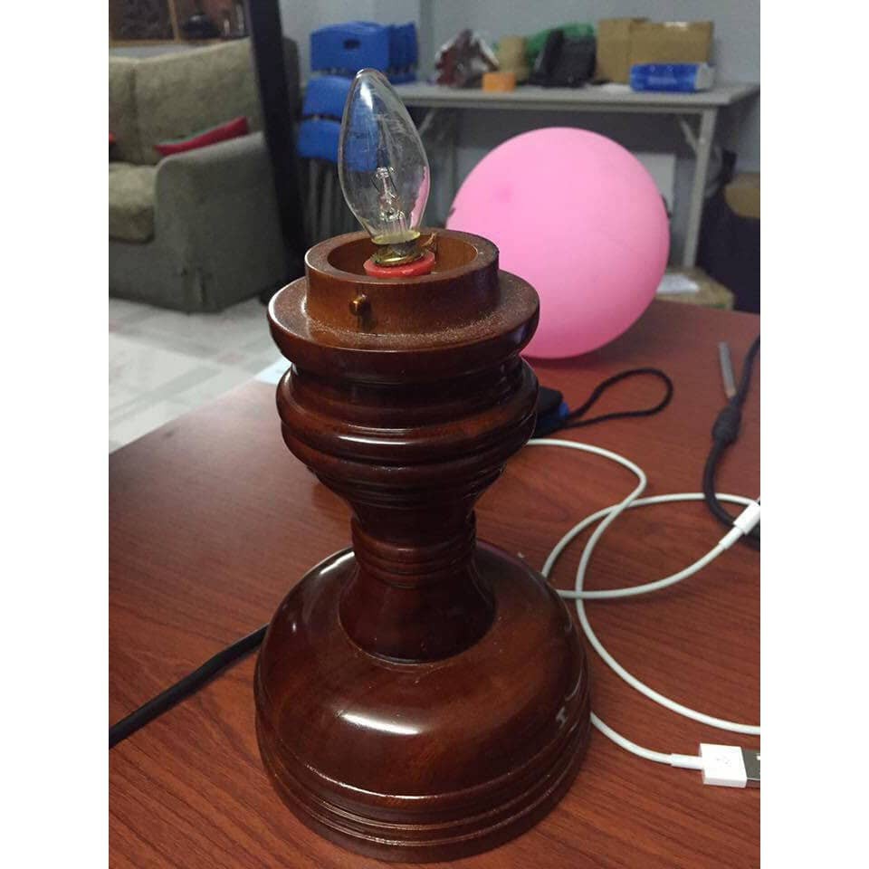 CẶP ĐÈN THỜ BẰNG GỖ CAO 36 CM
