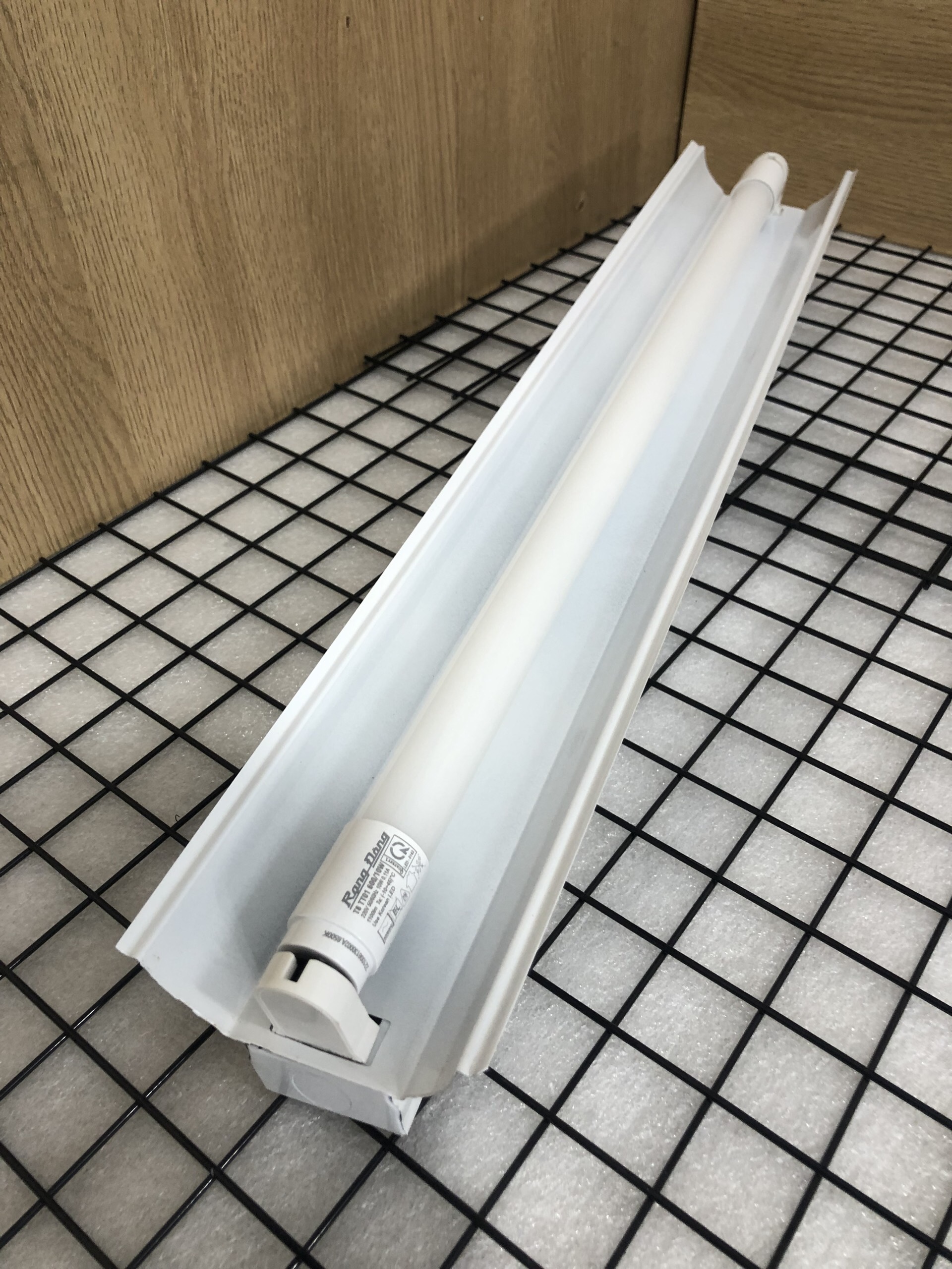 [HCM]Máng đèn LED -  Máng chóa đèn đơn T8 0.6M   LS - C1 - 60