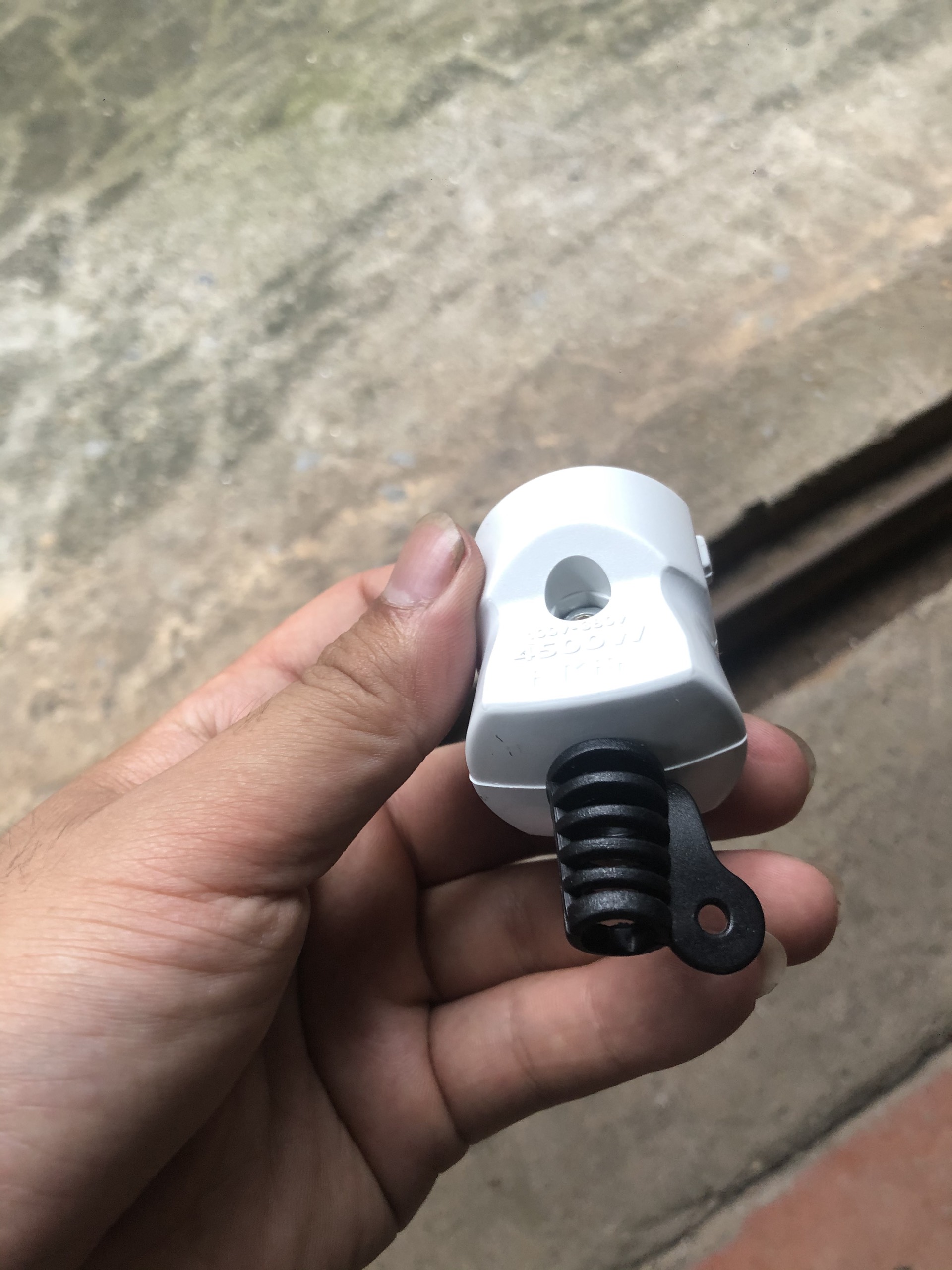 Phích cắm siêu chịu tải HiNoKi 3000W
