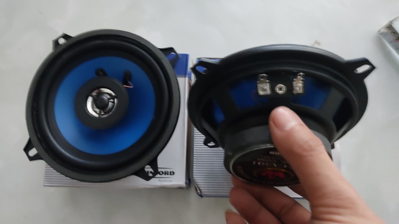 Loa oto winford 502 - loa đồng trục gồm cả bass và treble trên 1 loa-loa bass -loa bass rời - giá 1 loa