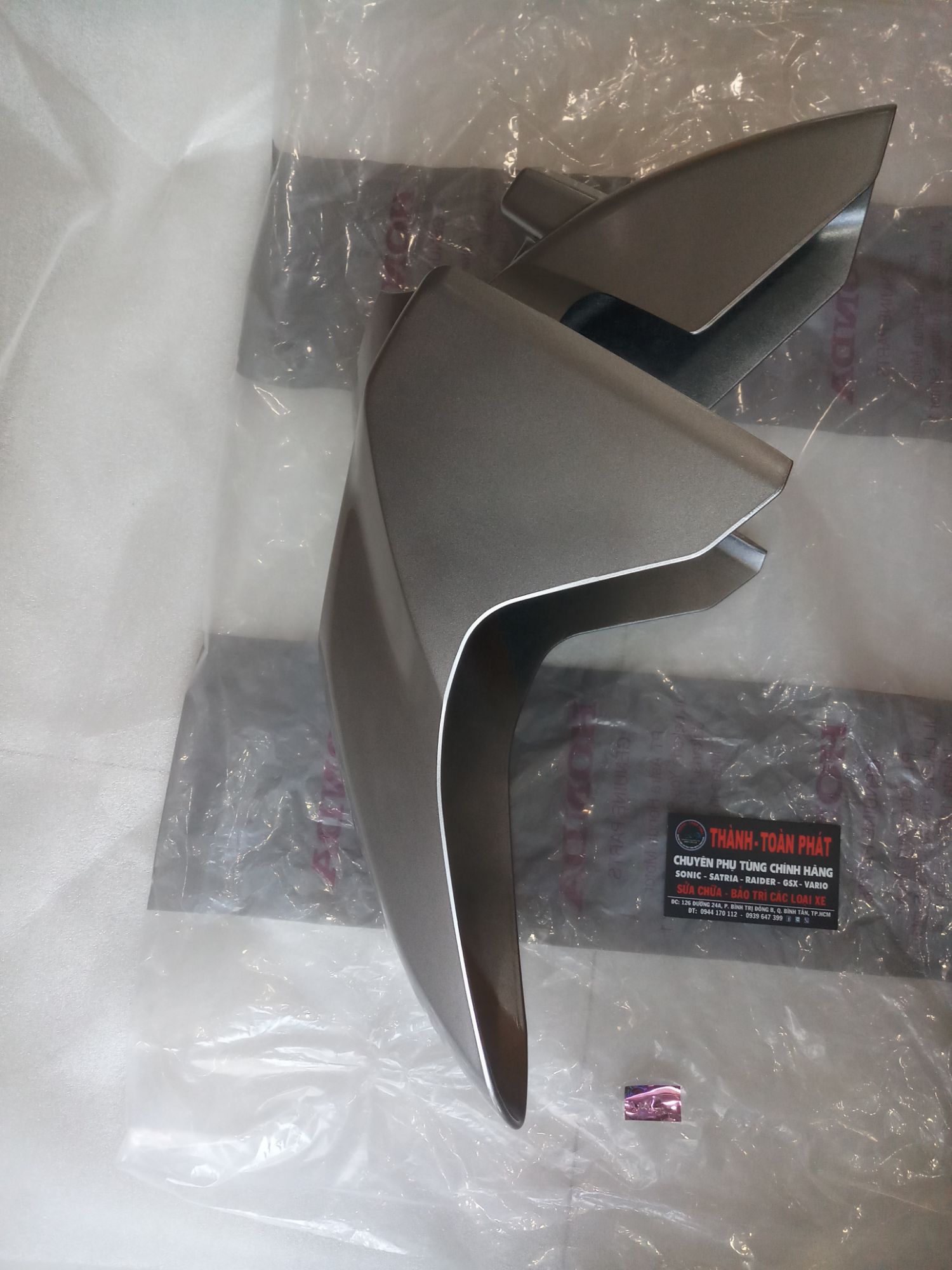 Dè trước Vario 2019(bạc)