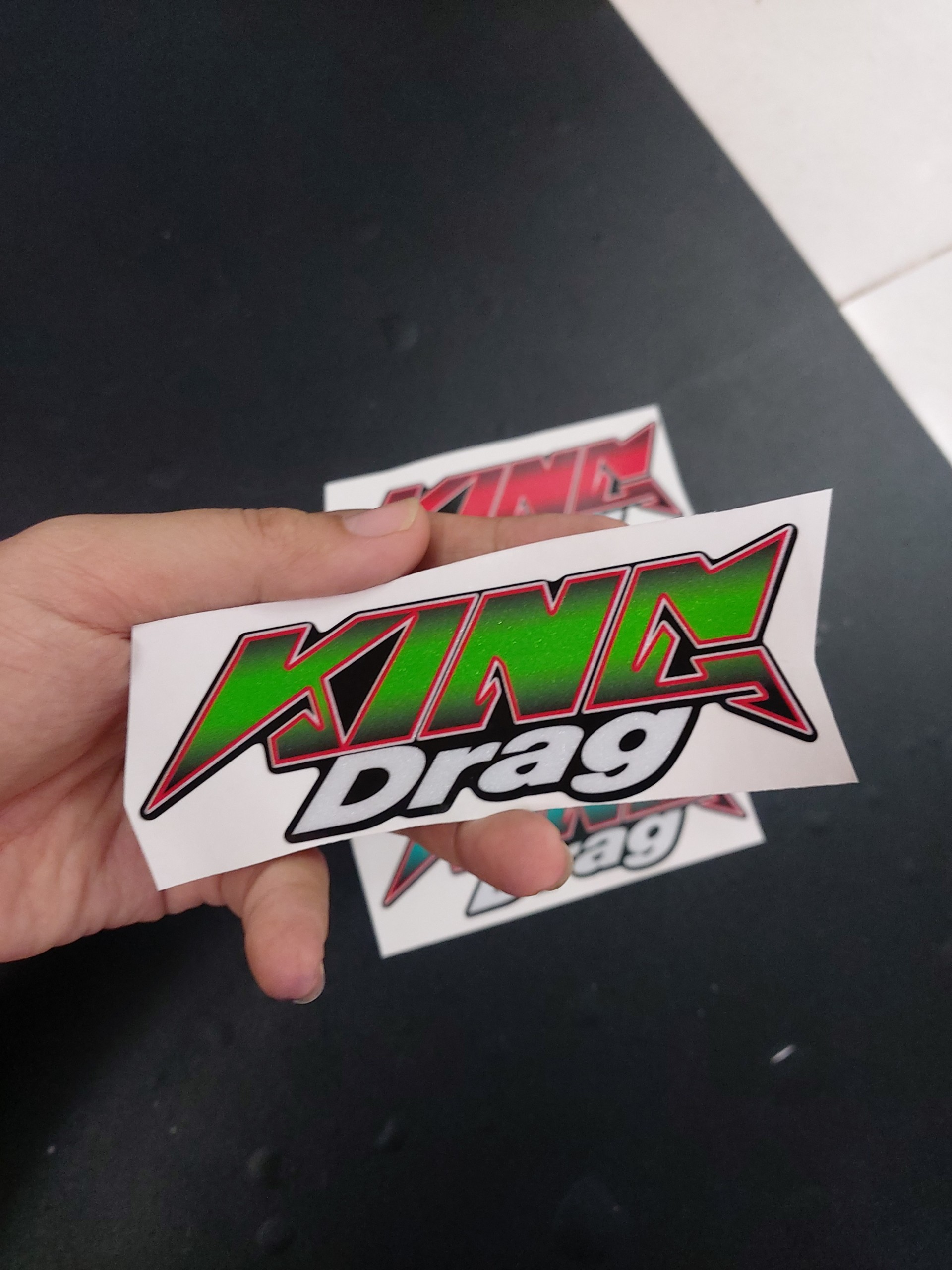 Tem logo kingdrag phản quang 4x11cm