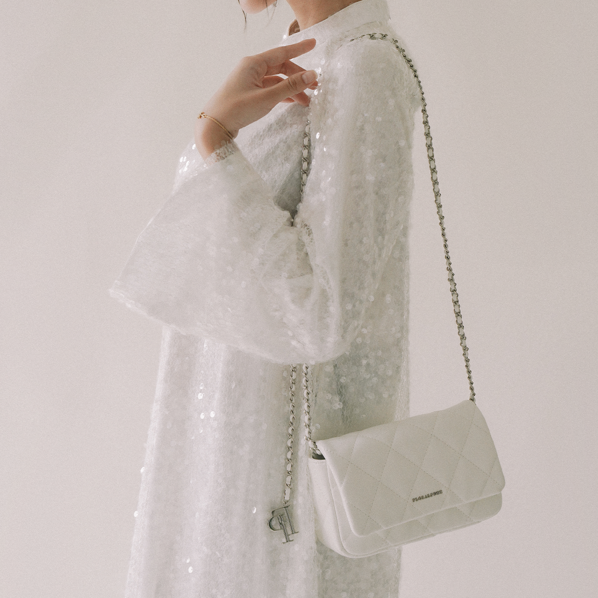 Túi xách Floralpunk Ivy Chain Bag - White