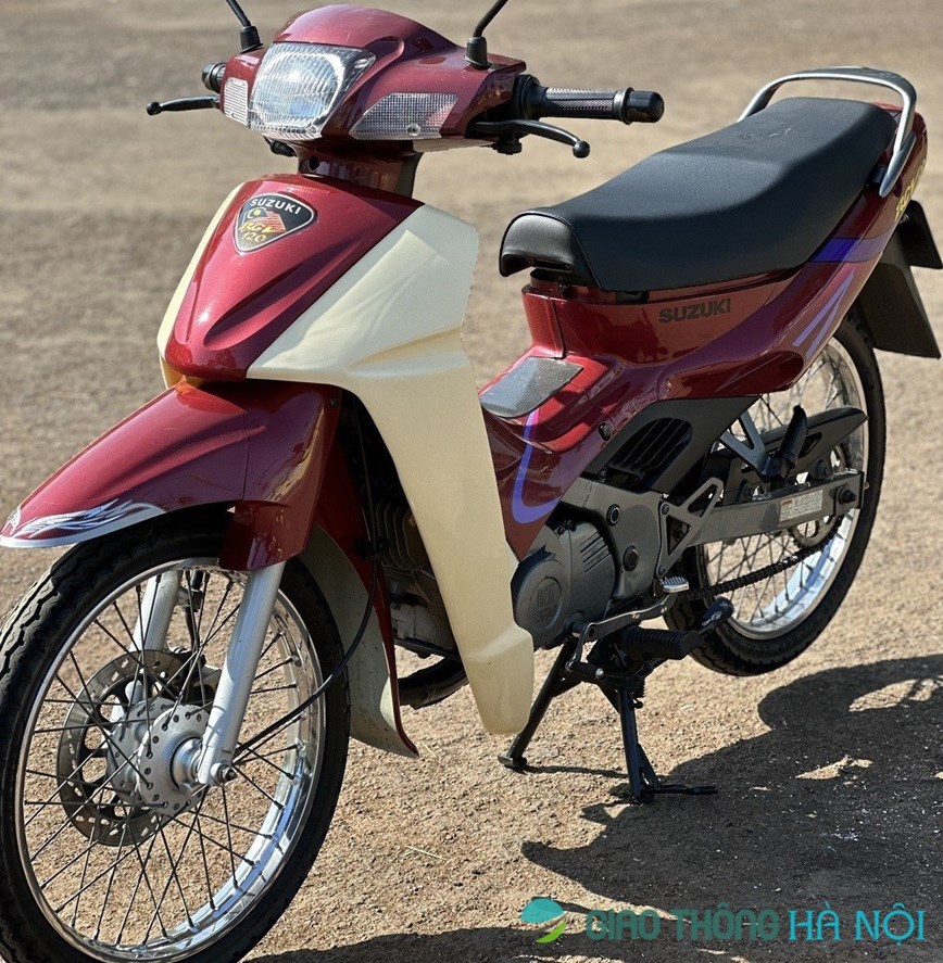 Đai ốc siết cổ Suzuki Hayate/Axelo(giá 1 con)