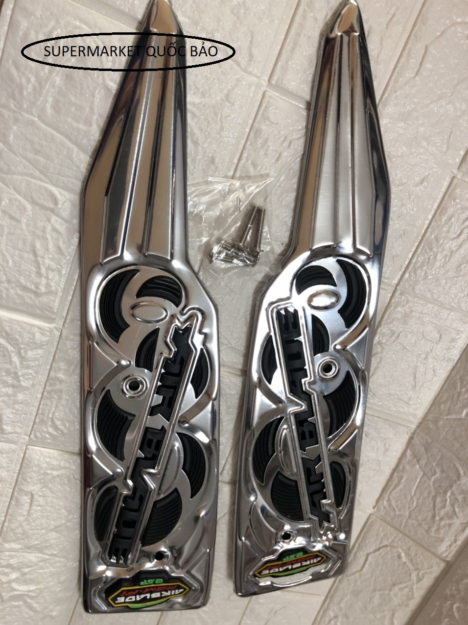 Thảm lót chân Inox cho xe Air Blade 2016-2019  SUPERMARKET QUỐC BẢO