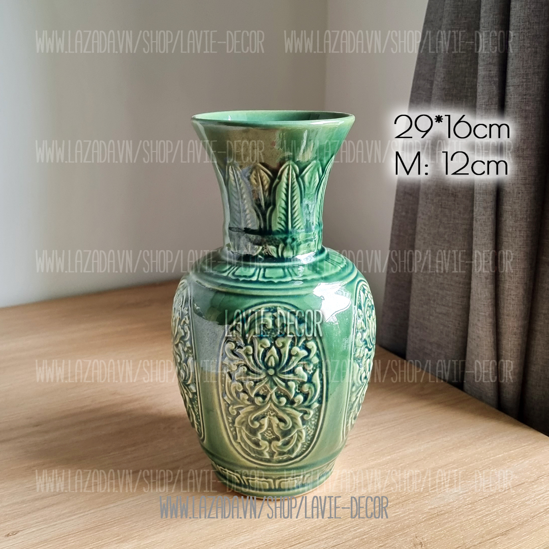 Lọ hoa gốm sứ khắc nổi men ngọc Bát Tràng