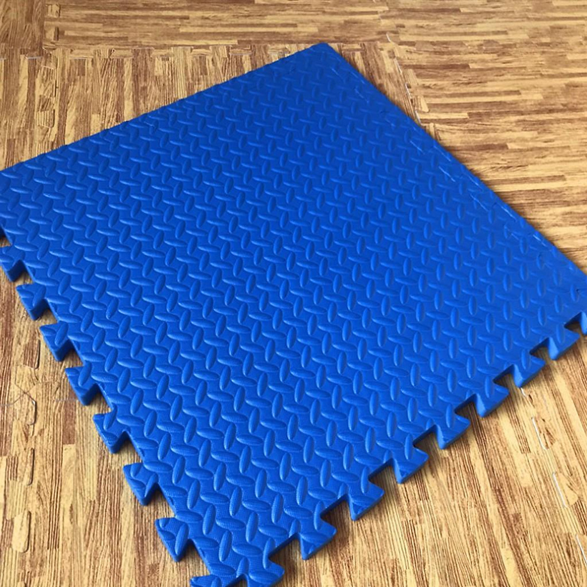 Thảm xốp ghép nền màu hồng kt 60x60 - bộ 4 miếng
